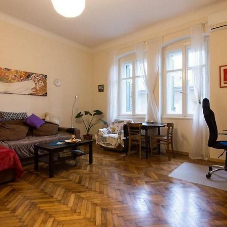 Central, Fully Equipped 2 Bedroom Flat Rijeka Dış mekan fotoğraf